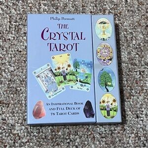 Crystal Tarot : An Inspirational Book and Full Deck of 78 Tarot Cards